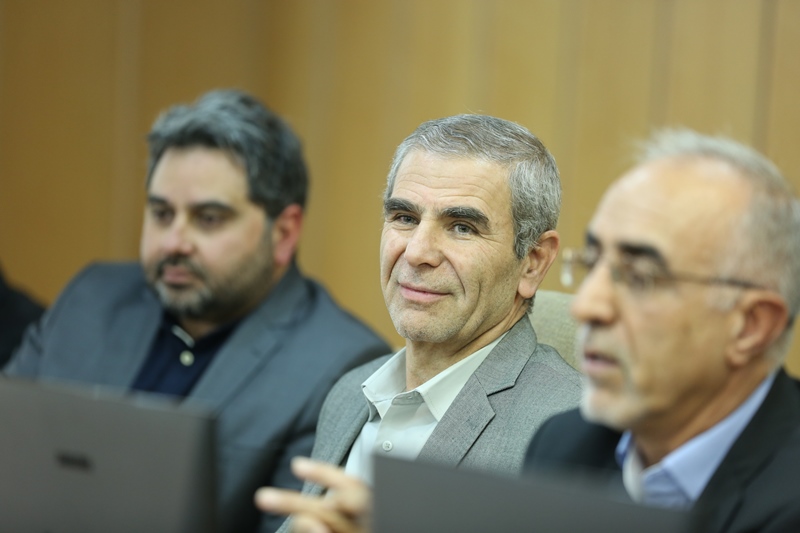 التزام به اخلاقیات در تمام سطوح/ توجه به سود و خدمت توامان در فروشگاه های شهروند التزام به اخلاقیات در تمام سطوح/ توجه به سود و خدمت توامان در فروشگاه های شهروند
