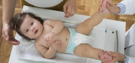 نکاتی مراقبتی از کودک 9 ماهه نکاتی مراقبتی از کودک 9 ماهه